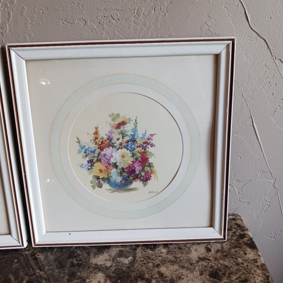 Set Of Two Vintage Framed Prints of Floral Bouquets Art By M Black Cottage Core - Picture 3 of 8